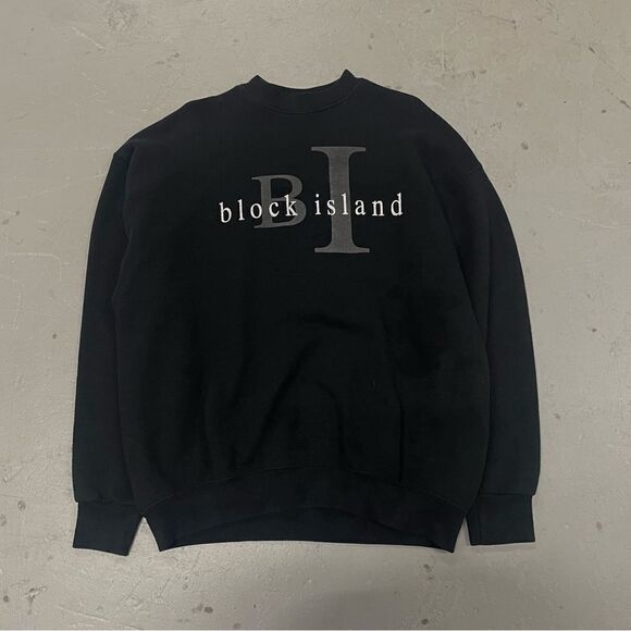 Block Island Black Pullover Crewneck Sweatshirt Fits Size Large/XL - Picture 1 of 4